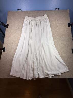 HolyClothing Women's White rayon Long Skirt large extra large 40” length